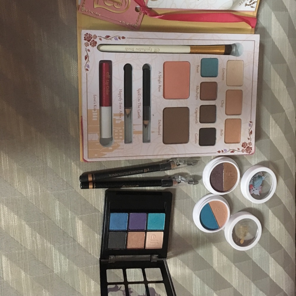 Elf belle beauty book Disney jasmine Ariel new